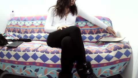 Snapshot of janehotmilf chatting on January 7, 5:54 am janehotmilf online show from January 7, 5:54 am