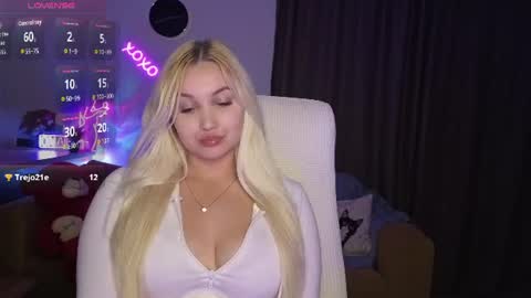 Jane online show from June 15, 7:38 pm