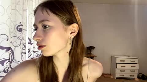 Snapshot of janenegearhart chatting on May 27, 3:31 pm Kate online show from May 27, 3:31 pm