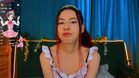 Snapshot of janet_yong chatting on November 24, 8:14 am Jenifer online show from November 24, 8:14 am