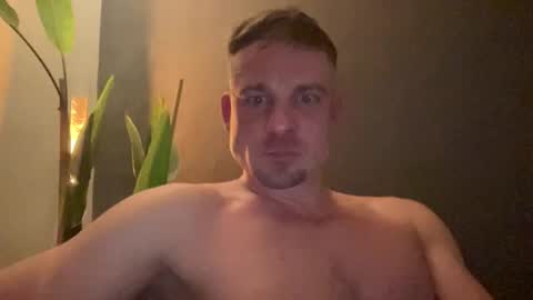 Snapshot of janettarobin chatting on February 19, 6:26 pm RoJan online show from February 19, 6:26 pm