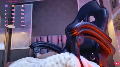 janettejones_ online show from September 25, 3:54 am