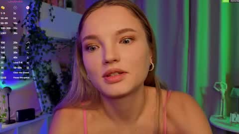 Hi Im Alice and here youll find something online show from December 1, 7:13 am