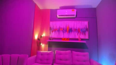 Snapshot of janinne_lu chatting on February 25, 10:58 am Janinne online show from February 25, 10:58 am