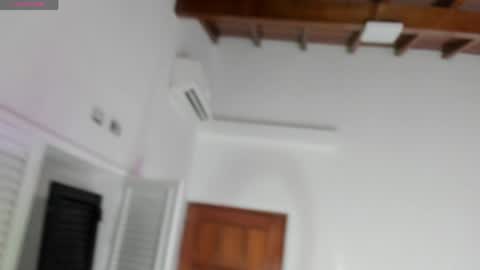 Snapshot of janna_foxx chatting on June 7, 4:05 am Janna online show from June 7, 4:05 am
