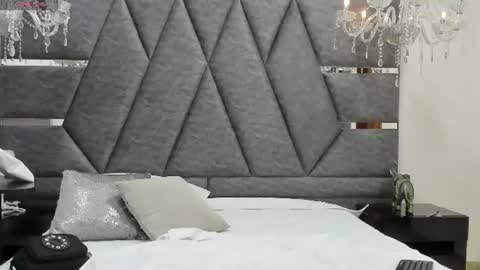 Snapshot of janna_foxx chatting on July 19, 4:05 am Janna online show from July 19, 4:05 am