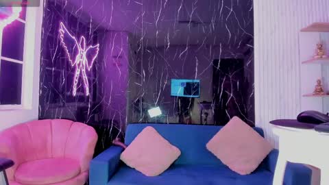 jannie_sexx online show from June 6, 6:34 pm