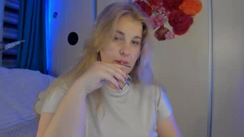 JansyLines online show from October 14, 5:47 pm