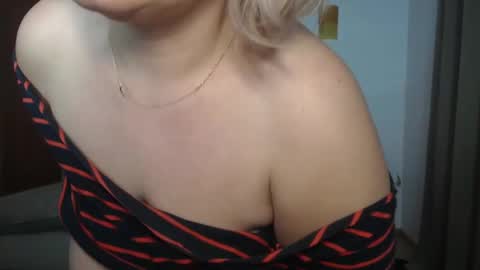 jaqueline88 online show from January 28, 5:43 am
