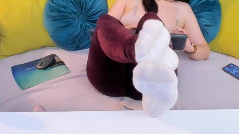 JaqulinneHot online show from January 8, 8:27 am