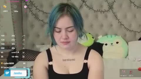 Snapshot of jarehn chatting on October 21, 12:11 am Jaren online show from October 21, 12:11 am