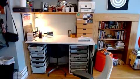 jareth_returns online show from March 3, 4:03 pm