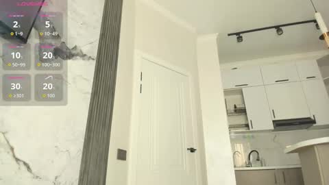 Aiya online show from March 24, 3:33 am