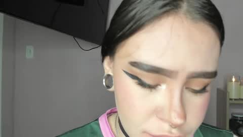 Snapshot of jas_miin chatting on April 26, 3:04 am Maria online show from April 26, 3:04 am