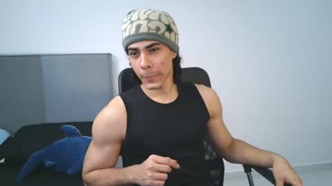 Snapshot of jash_7 chatting on August 3, 11:19 pm jash online show from August 3, 11:19 pm