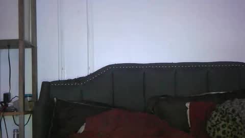 Snapshot of jaslanimirajts chatting on October 4, 5:27 am GoddessLaniLuxxx online show from October 4, 5:27 am