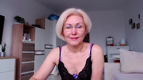 Jasmin room for people 40 online show from February 23, 7:28 am