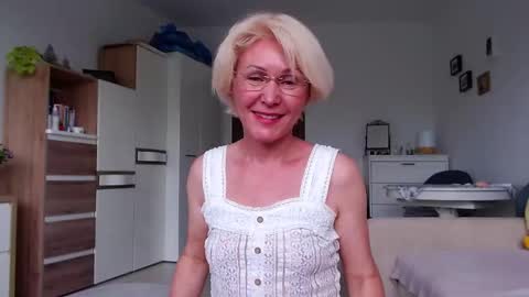 Jasmin room for people 40 online show from May 22, 1:17 pm