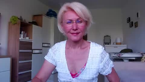Jasmin room for people 40 online show from June 2, 5:09 am