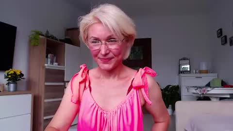 Jasmin room for people 40 online show from June 12, 5:50 am
