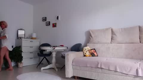 Jasmin room for people 40 online show from July 12, 1:13 pm