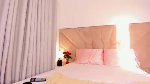 Snapshot of jasmin_melons chatting on October 18, 3:31 am jasmin_melons online show from October 18, 3:31 am