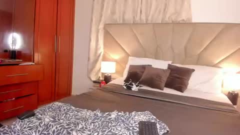 jasmin_melons online show from July 4, 3:13 am