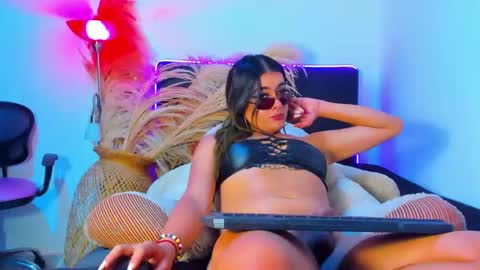 Snapshot of jasmindivas chatting on January 18, 6:43 pm jasmin trans femboy ebony bigcock online show from January 18, 6:43 pm