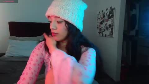 Snapshot of jasmine_019 chatting on July 11, 7:16 pm J- next transmission december 4 online show from July 11, 7:16 pm