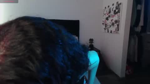 Snapshot of jasmine_019 chatting on July 28, 7:39 pm J- next transmission december 4 online show from July 28, 7:39 pm