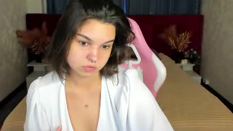 Jasmine Burke online show from July 6, 1:02 am