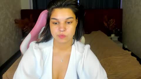 Jasmine Burke online show from July 7, 7:23 am