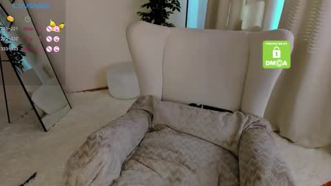 jasmine_wilson_ online show from October 18, 6:48 am