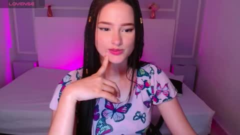 Jazmin online show from March 2, 1:58 am