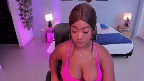 Instagram jasminecampbell1  online show from December 17, 8:59 pm