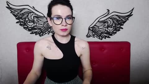 JasmineKouch online show from February 8, 3:52 am