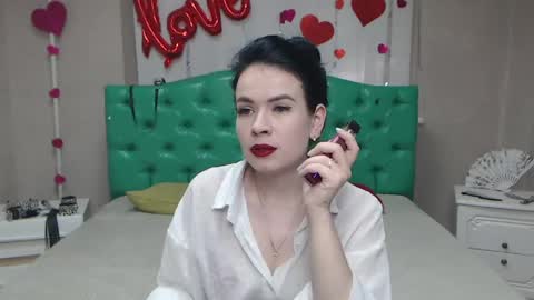 JasmineKouch online show from April 17, 6:16 am