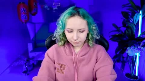 Jasmine online show from December 10, 5:07 am