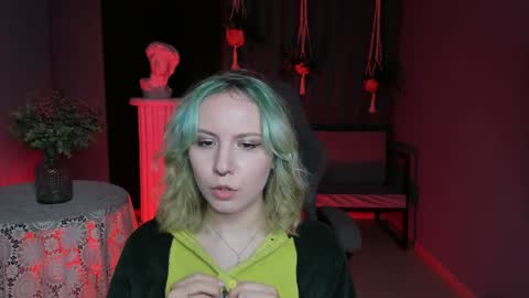 Jasmine online show from December 24, 11:38 am