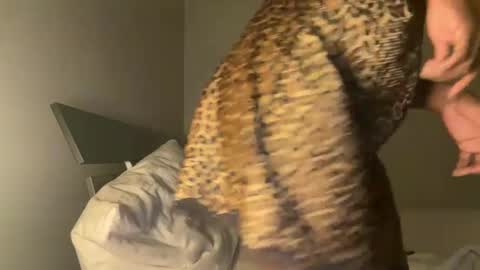 jasminesun12 online show from September 10, 5:40 am