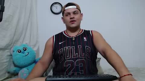 jason_boy_ online show from July 6, 4:53 am