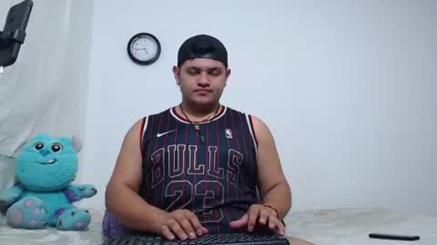 jason_boy_ online show from July 15, 8:14 pm