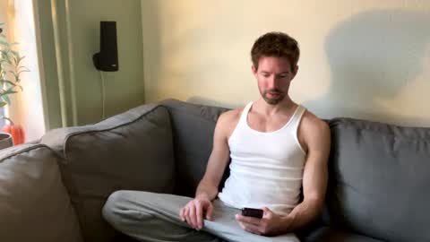 Jason online show from December 12, 8:14 am