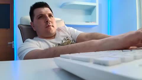 JasonJacks online show from March 6, 7:27 am