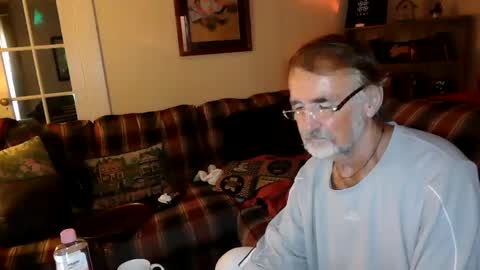 Jason online show from December 25, 3:06 pm