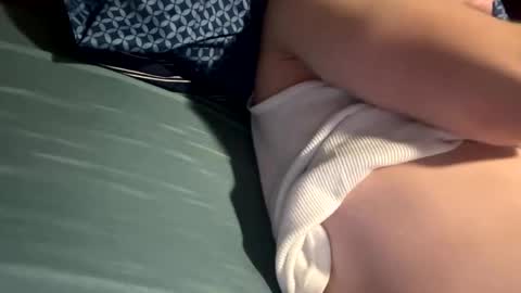 itshis10inchesforbitches online show from January 8, 3:53 am