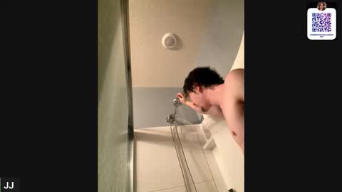 itshis10inchesforbitches online show from January 14, 11:20 pm