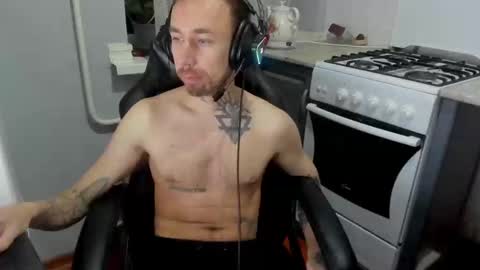 jasonwaker online show from December 12, 9:15 pm