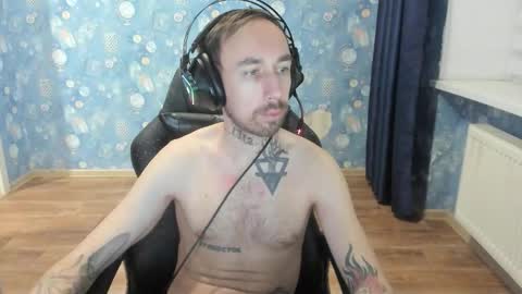 jasonwaker online show from November 18, 9:30 pm