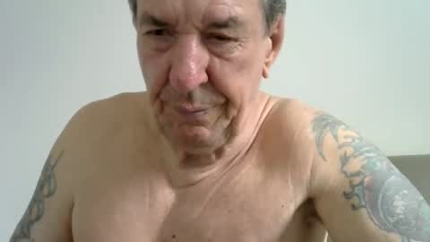 Snapshot of jaspal55 chatting on June 1, 12:18 pm jaspal55 online show from June 1, 12:18 pm